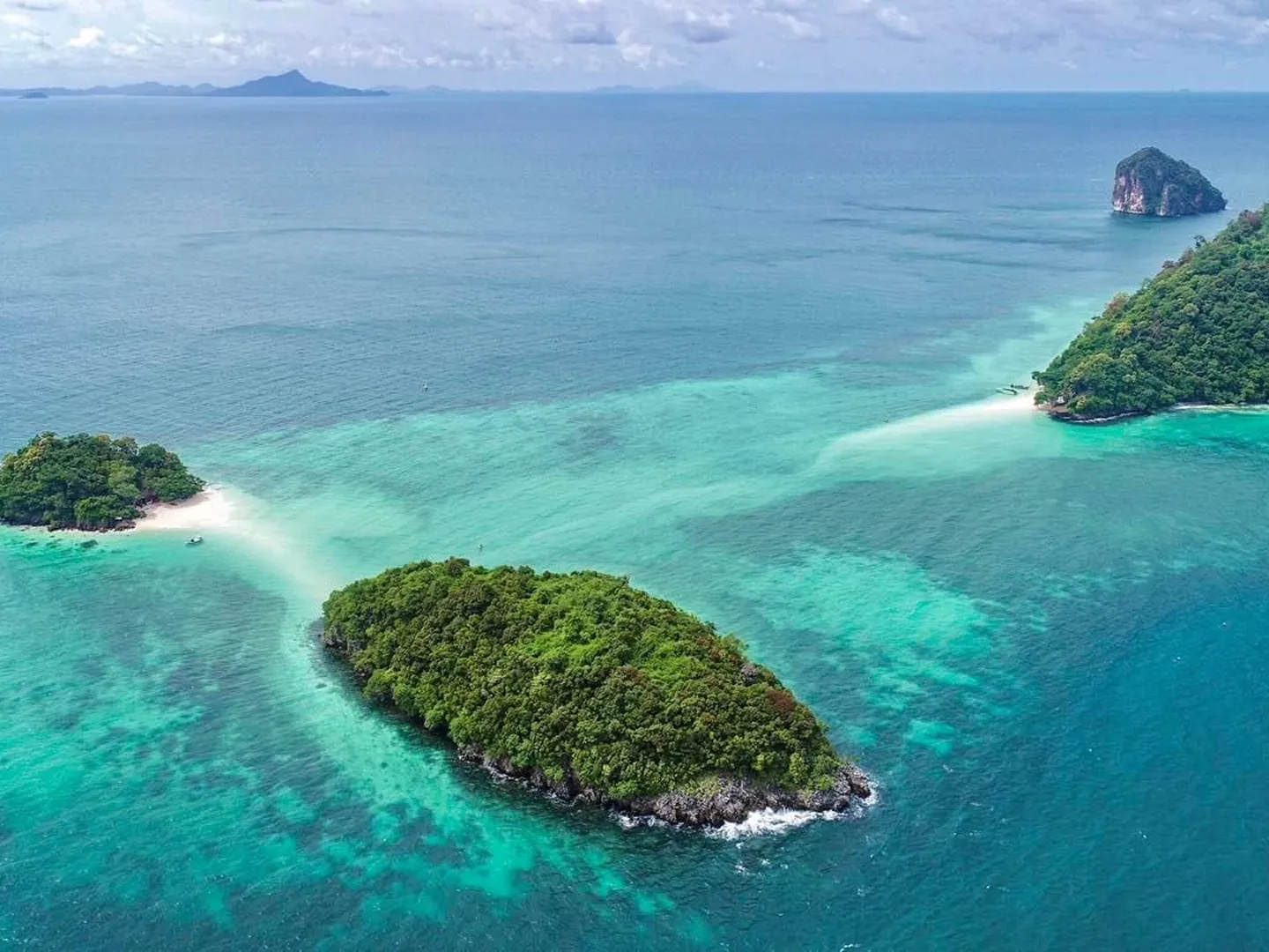 Phi Phi Island & 4 Islands Sunset  Tup and Mor Is